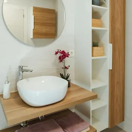 Aguamarina Senator Apartment